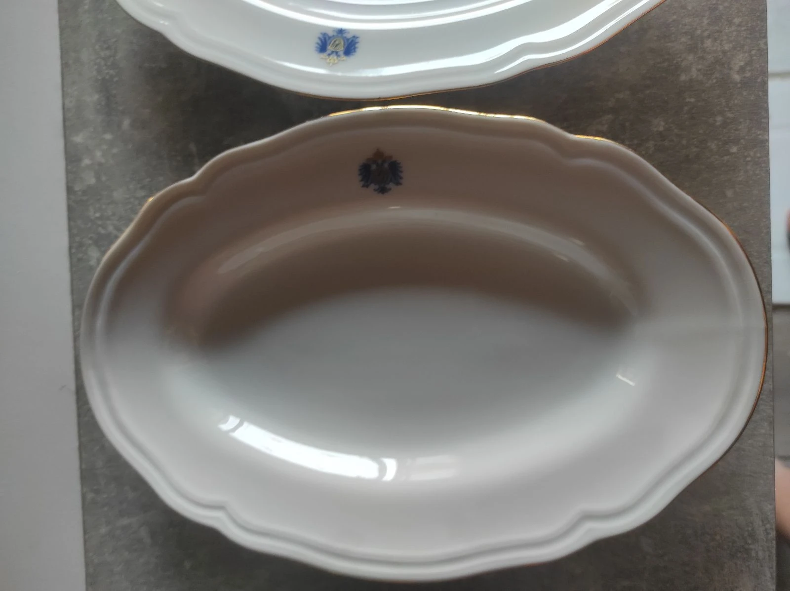 Lote 3 Bandejitas de porcelana Royal Kent  – photo 3